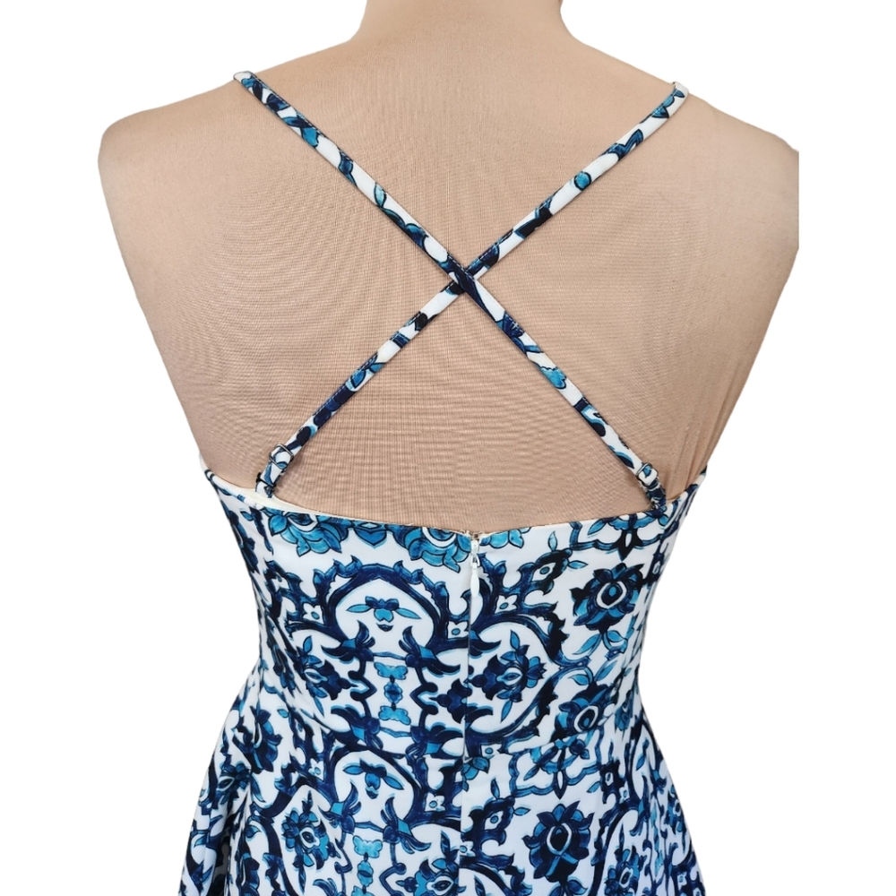 STYLESTALKER Blue & White Delft Pattern Mini Sundress - Size M - Picture 9 of 15